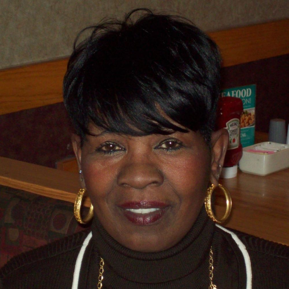 Meet your Posher, Joann